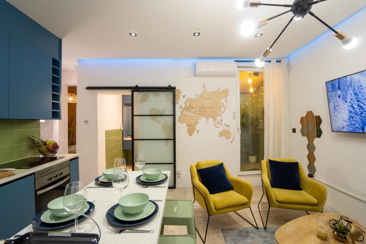 Cozy Apartment Puerta Del Sol & Private Patio Madri Exterior foto